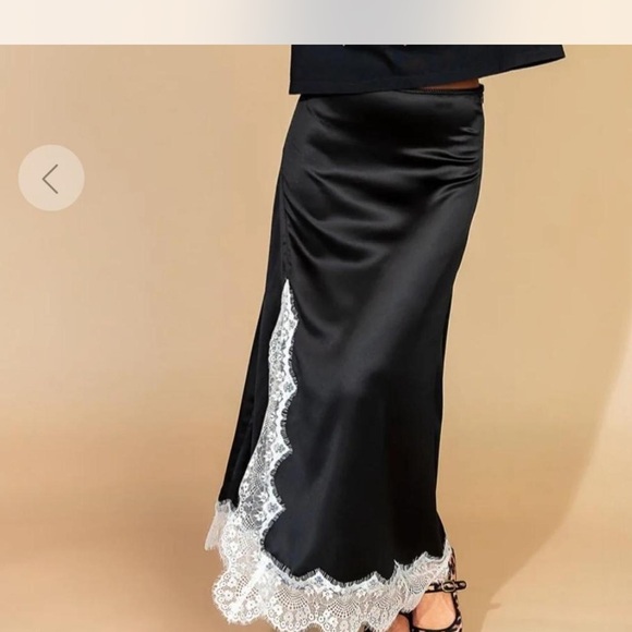 Dressed in LALA Dresses & Skirts - Dressed in lala skirt XL